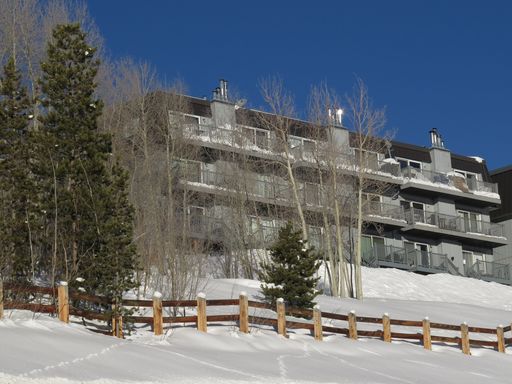 Summit Yacht Club 40, 350 E. Labonte St. #40, Dillon, CO 80435