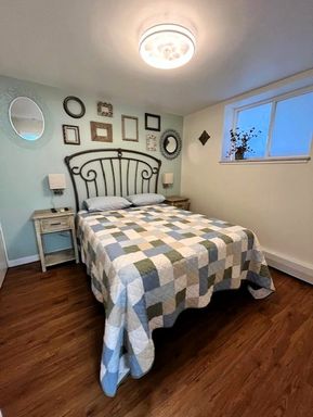 Listing photo thumbnail