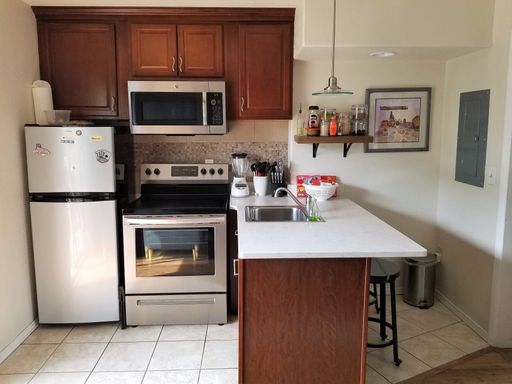 Listing photo thumbnail