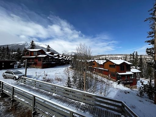 4200 Lodgepole Circle Bldg. I Unit 208, Treehouse Condo I 208, Silverthorne, CO 80498