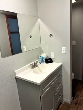 Listing photo thumbnail