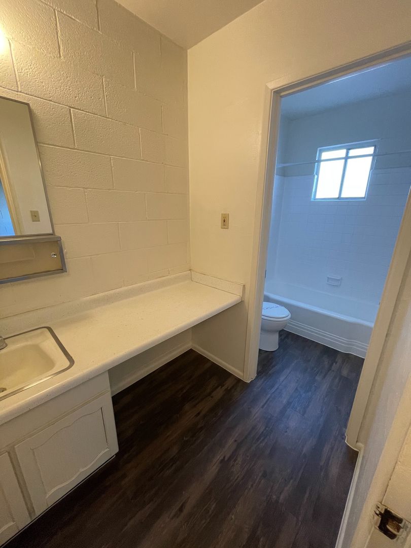 Copper House Apartments 