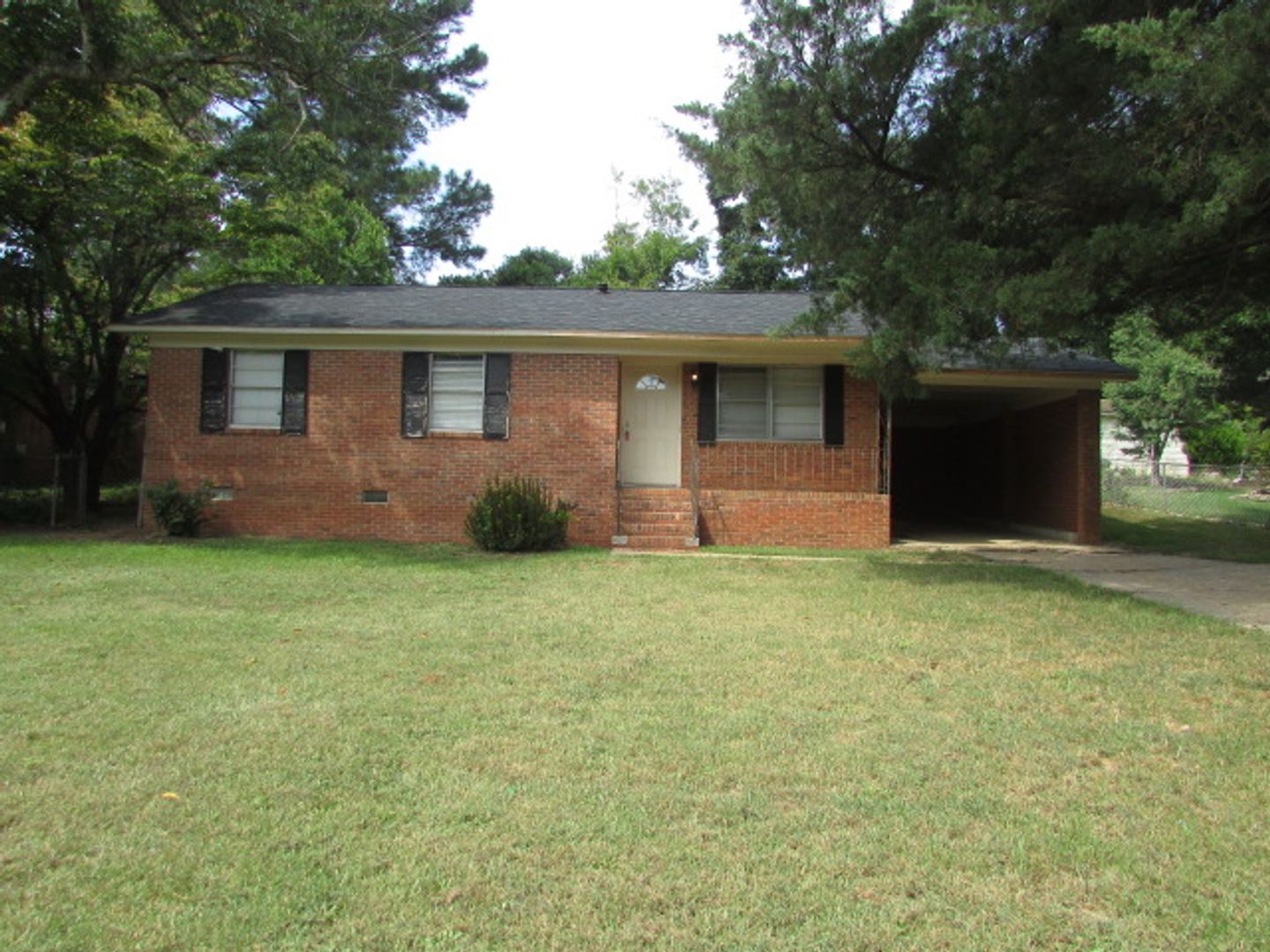 Sumter House: 2444 Derwent Dr