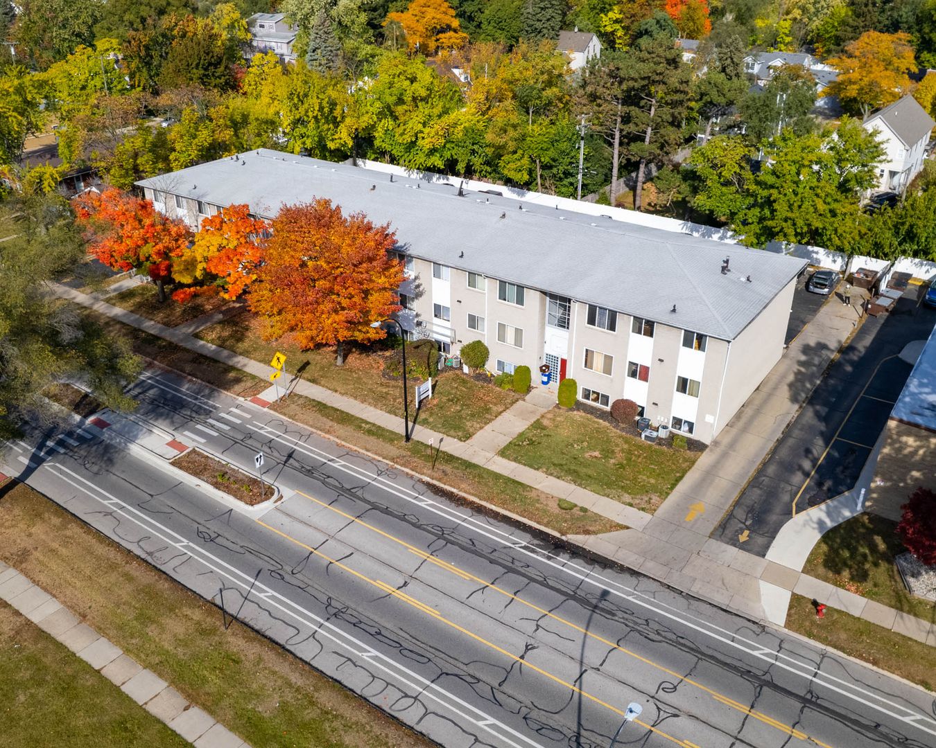 Ferndale Apartment: 1250 West Nine Mile Road