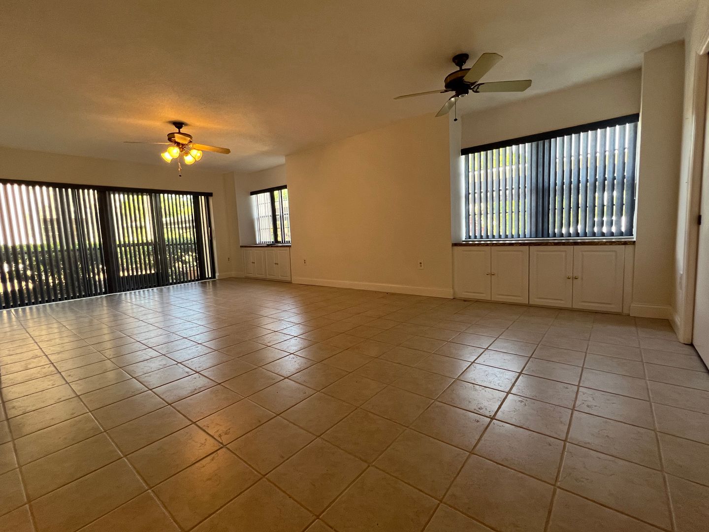 Punta Gorda Condo: 23465 Harborview Rd