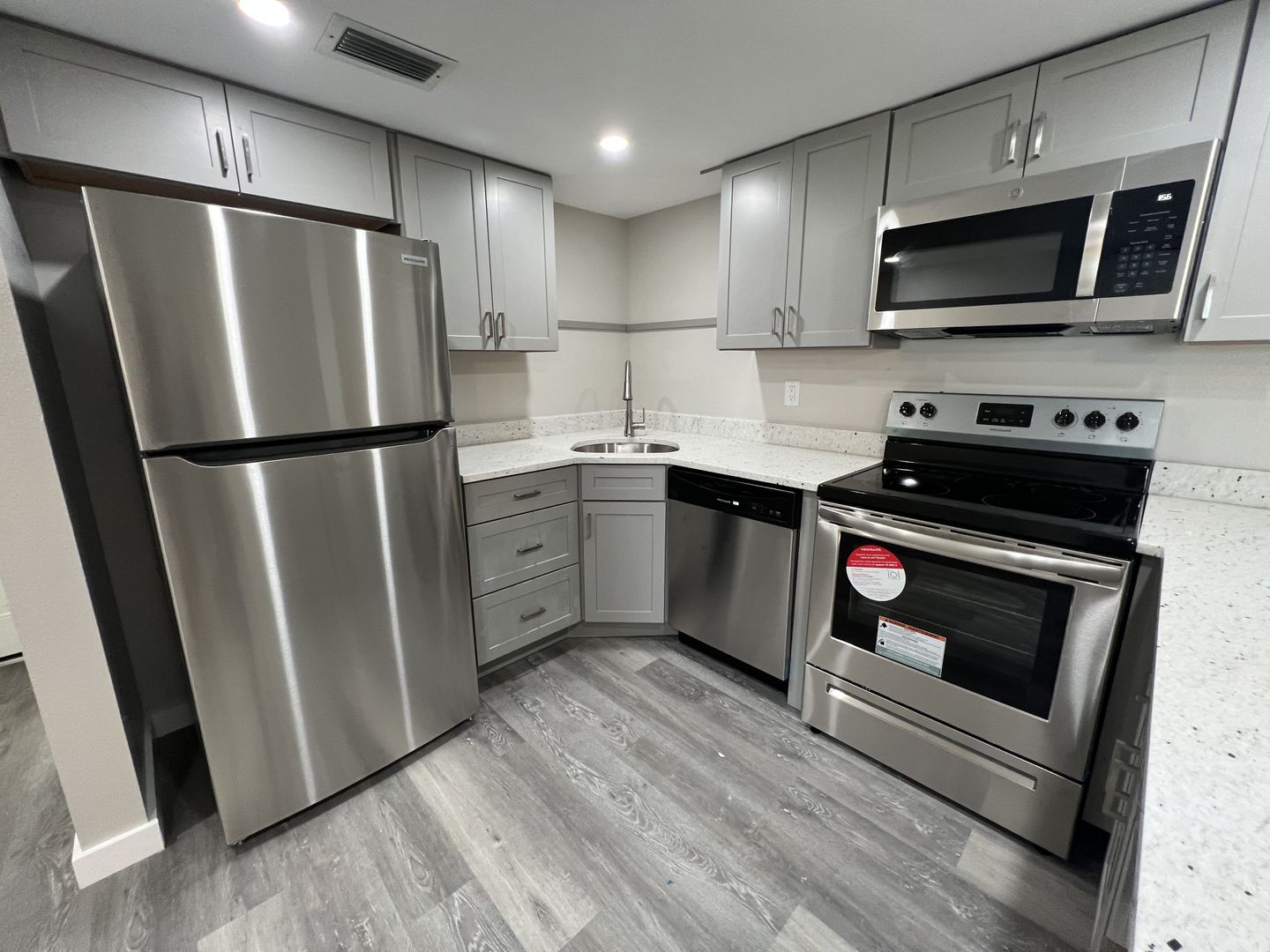 Port Charlotte House: 21260 Brinson Avenue