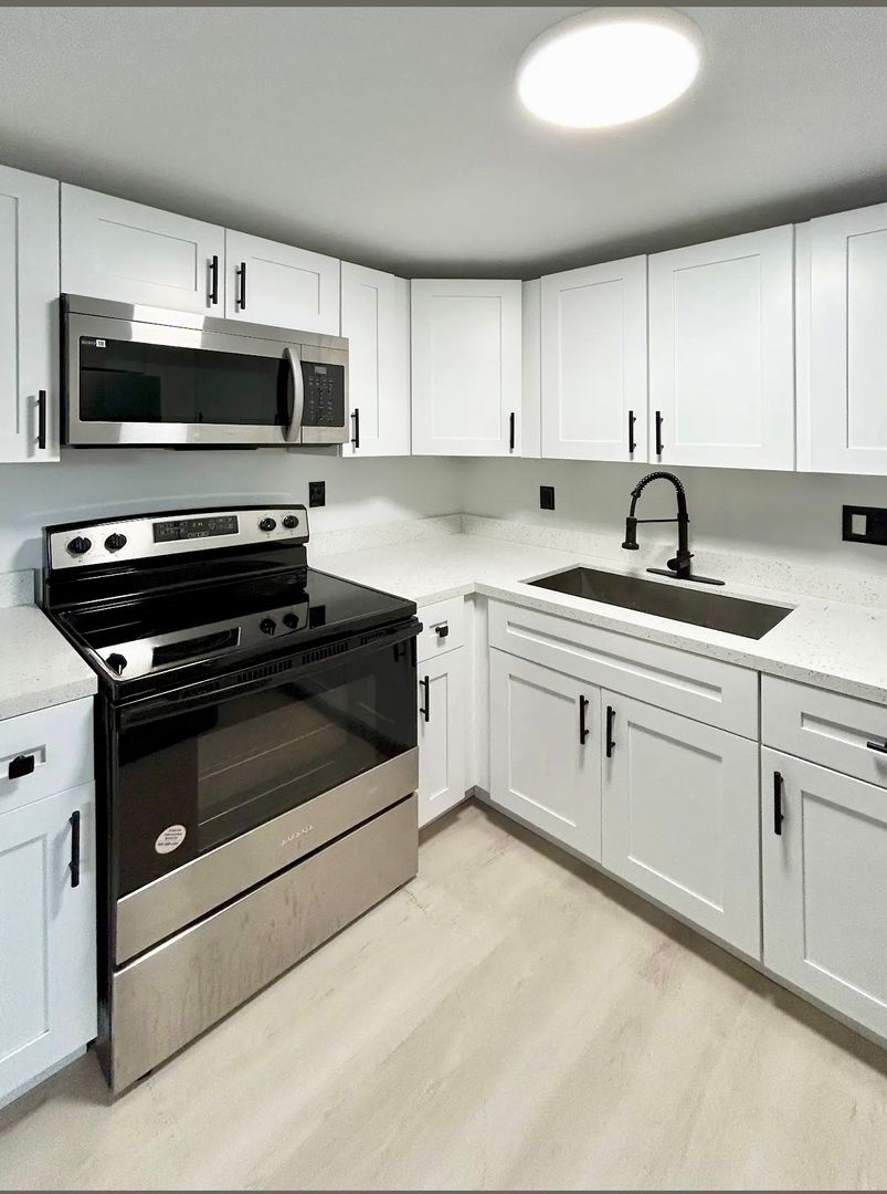 North Miami Apartment: 1505-1525 NE 135th St