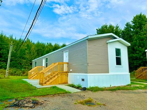 3 Bed 2 Bath Rental at 1111 ST RT 133 Lot 23, Bethel, OH – photo 1