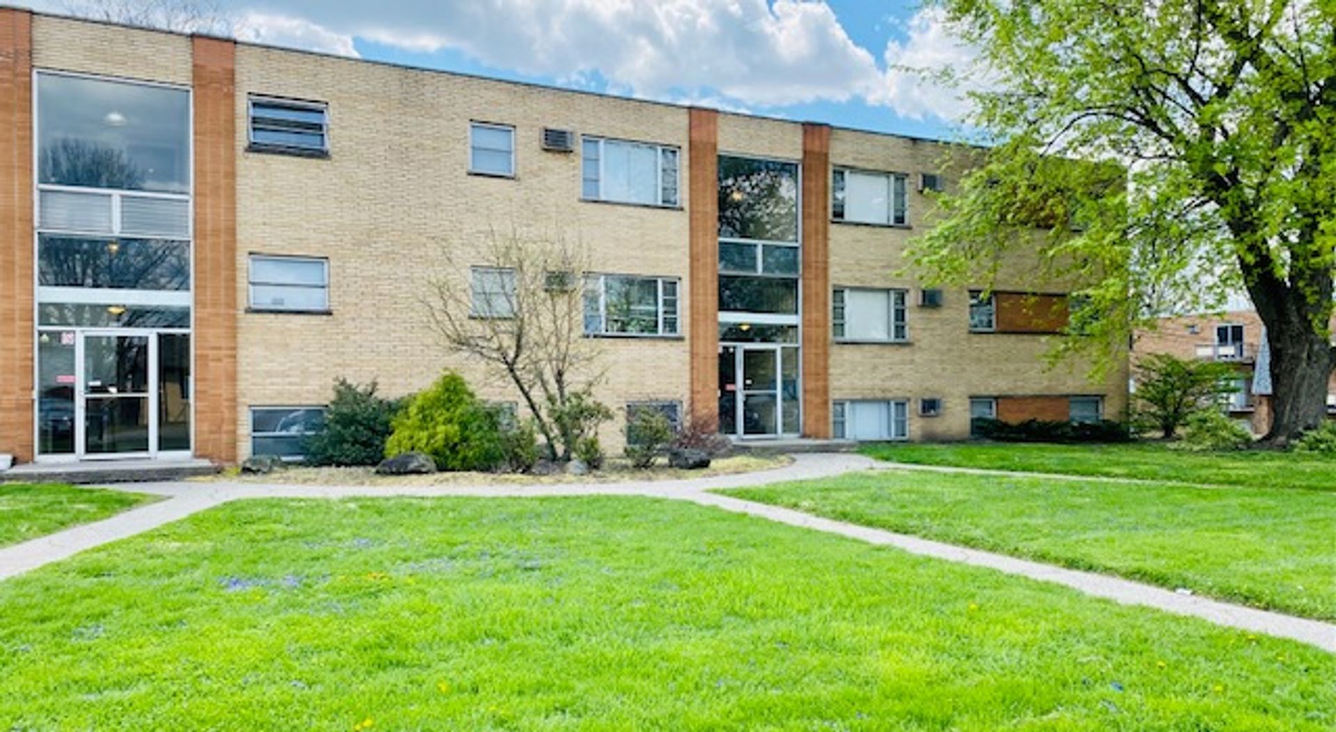 3411 Broadwell Ave Apt 16, Cincinnati, OH 45211