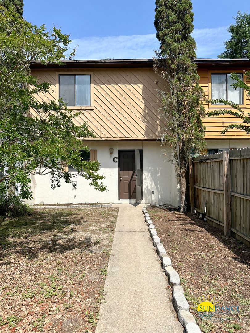 Fort Walton Beach House: 108-C Skinner Circle