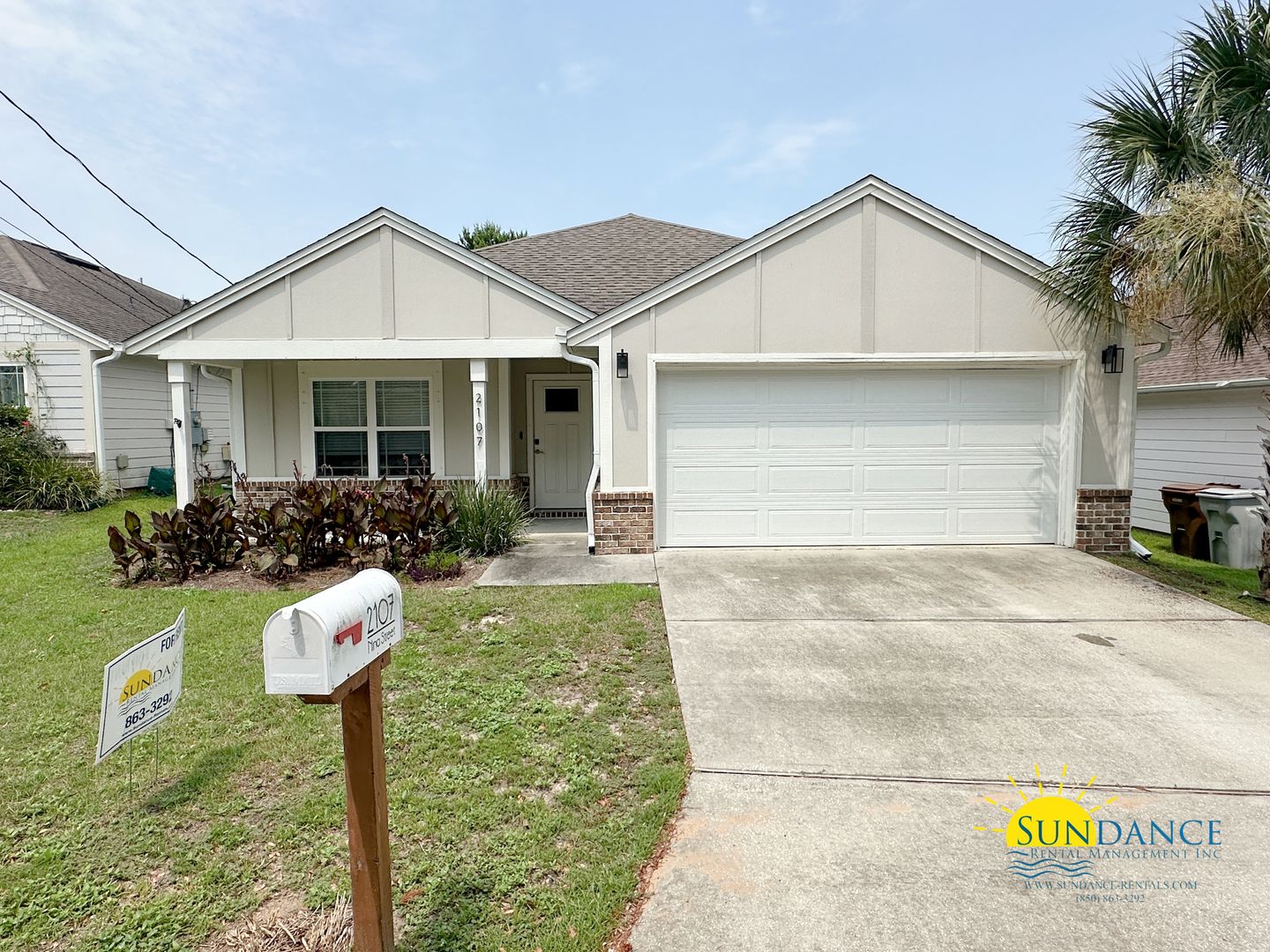 Navarre House: 2107 Nina Street