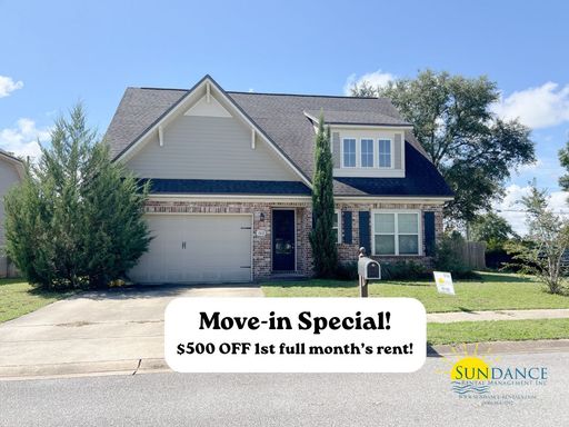Charming 4 Bedroom Home in Crestview! – photo 1