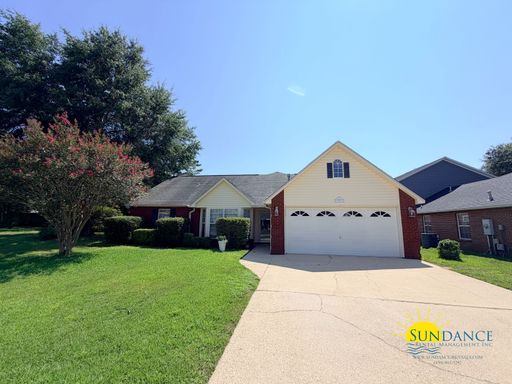 Spacious 5-Bedroom Home with Heated Pool & Hot Tub in Niceville! – photo 1