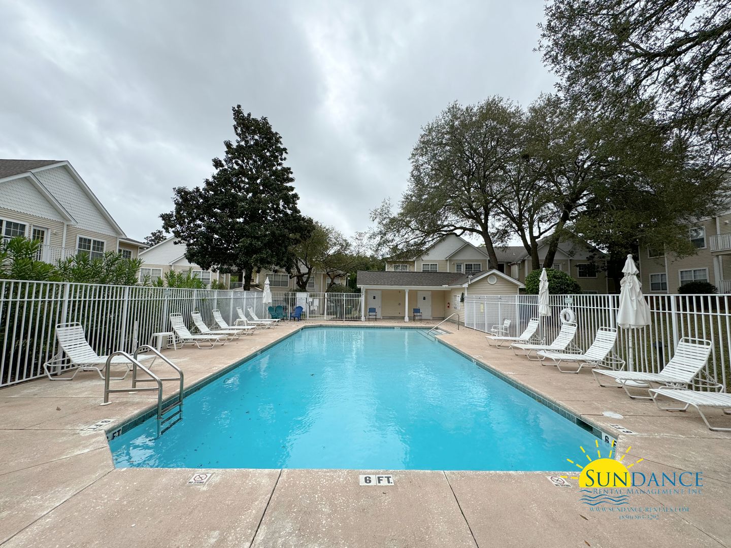 Niceville Condo: 1501 N. Partin Drive #201