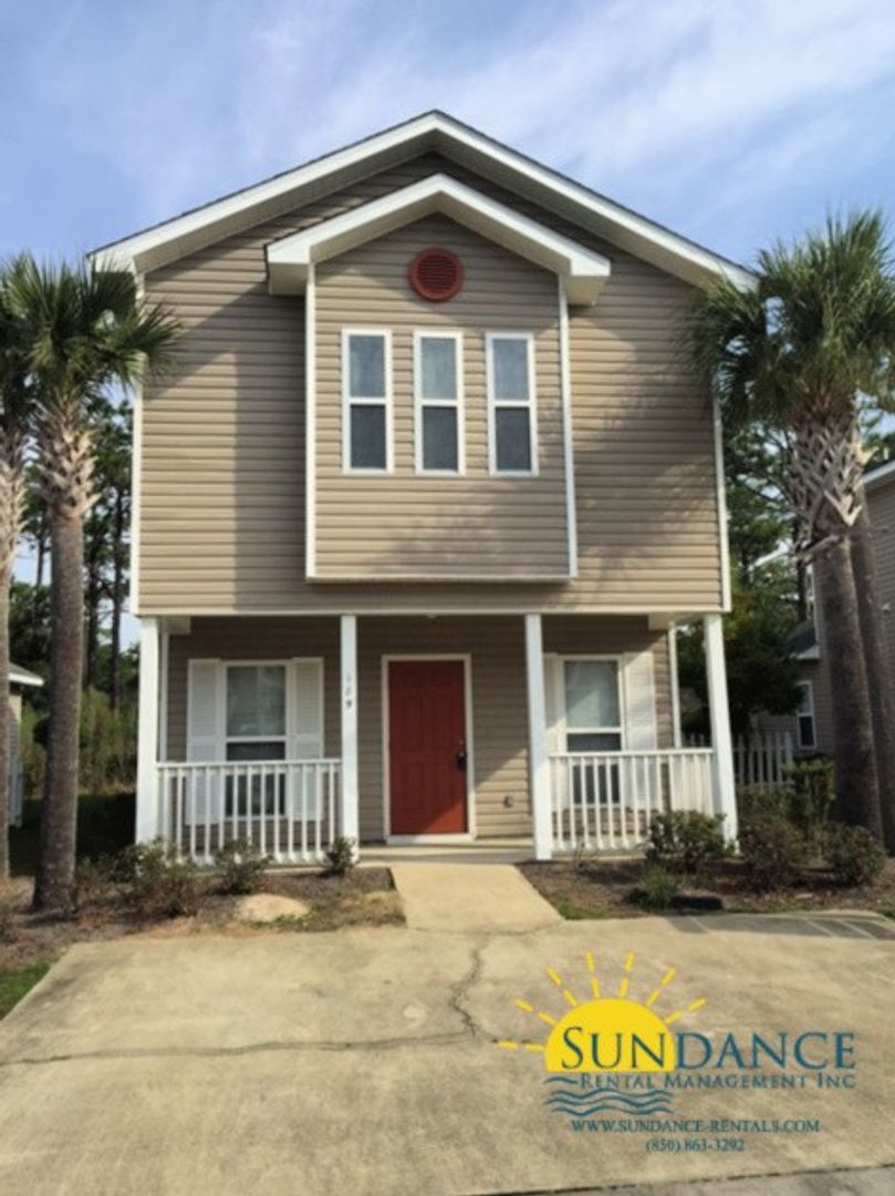 Santa Rosa Beach House: 189 Enchanted Way