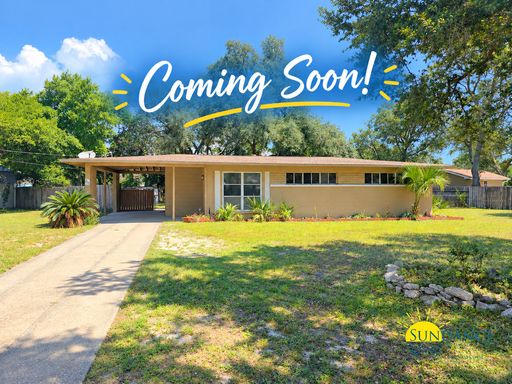 Beautiful 3 Bedroom Home in Fort Walton Beach – photo 1