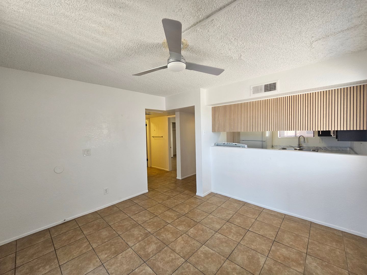 Mesa Apartment: 2650 E. McKellips Rd.