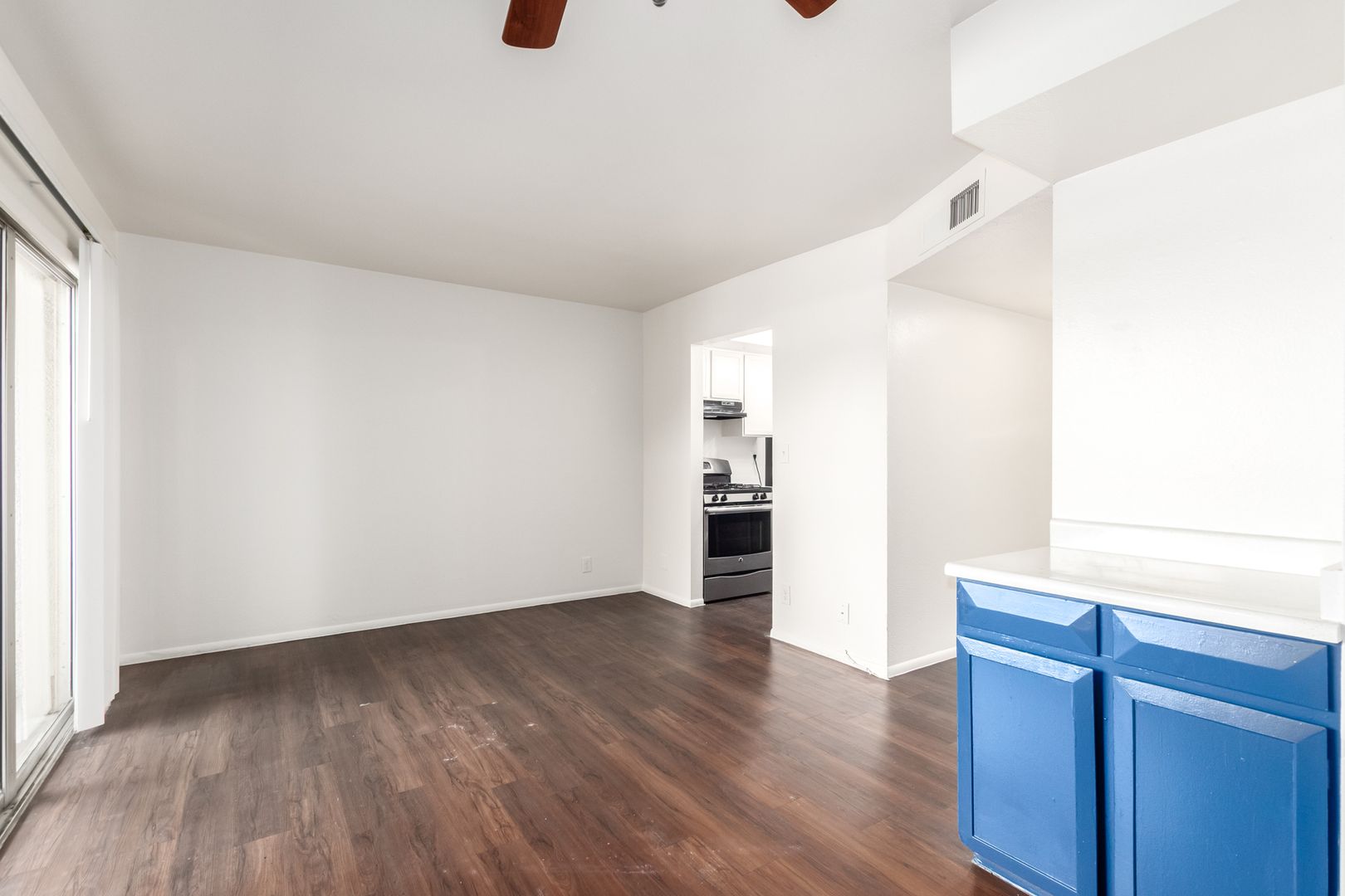 Phoenix Apartment: 2040 W Berridge Lane