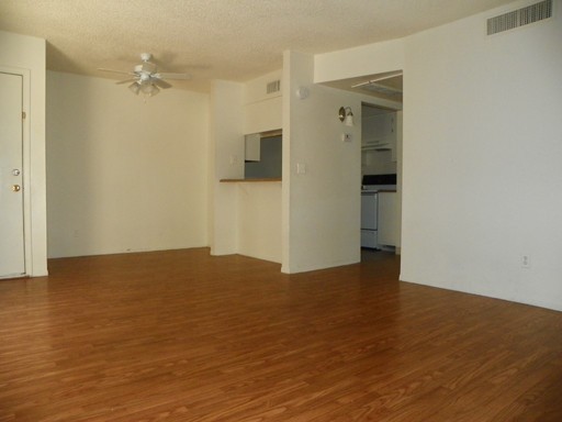 Mesa Apartment: 210 N. Alma School Rd