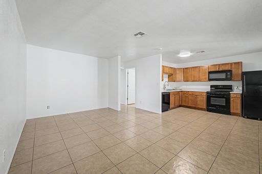 Garfield District Phoenix 2 Bedroom with Quartz Counters & 4 Weeks Free – photo 1