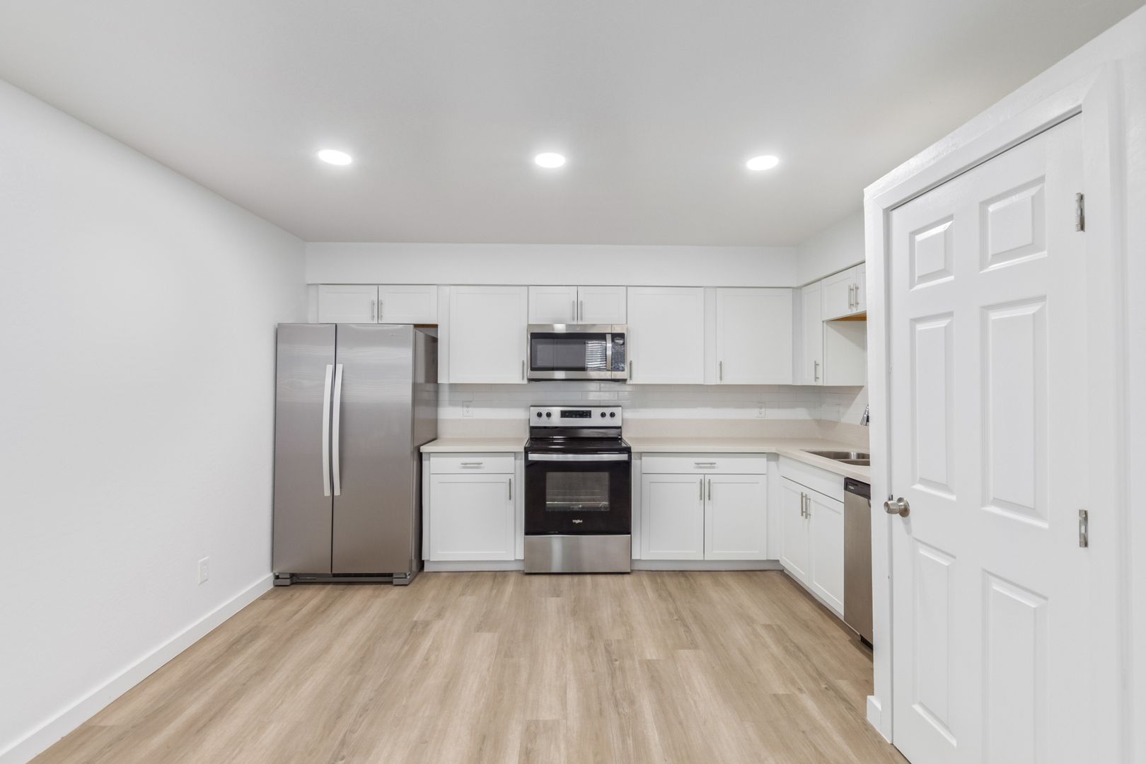 Phoenix Apartment: 1727 & 1801 W. Cholla St.