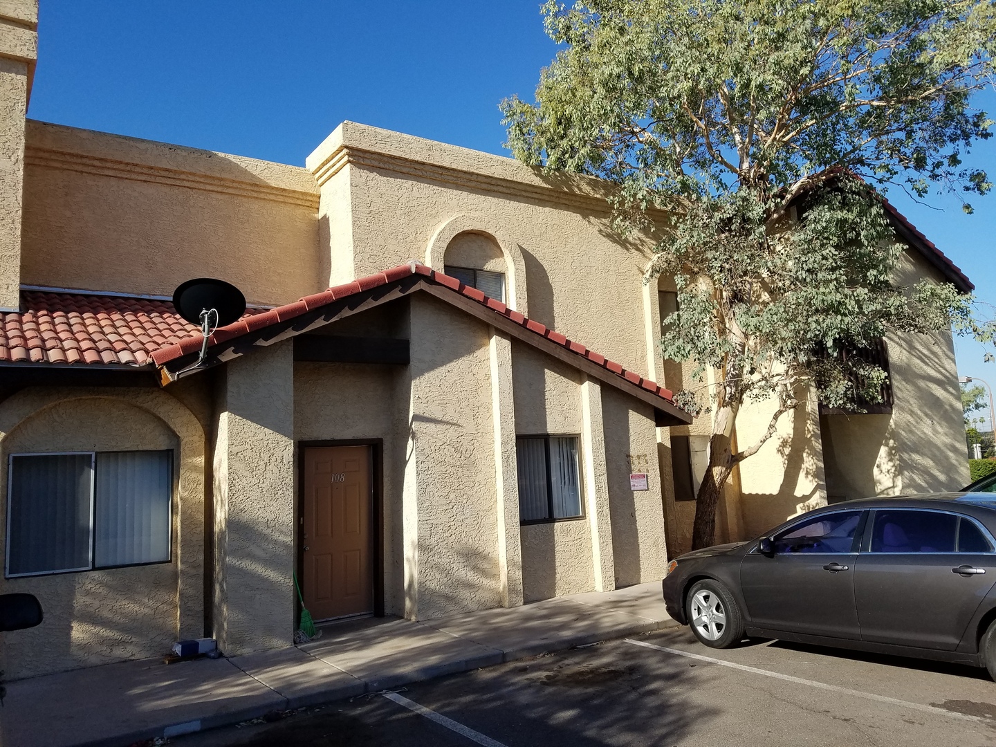 Mesa Apartment: 2650 E. McKellips Rd.