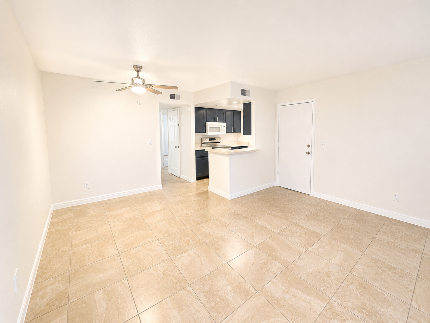 Mesa Apartment: 2020 N. Winterhaven