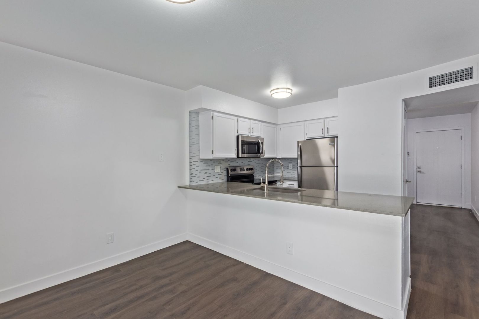 Mesa Apartment: 524 S. Stapley Drive
