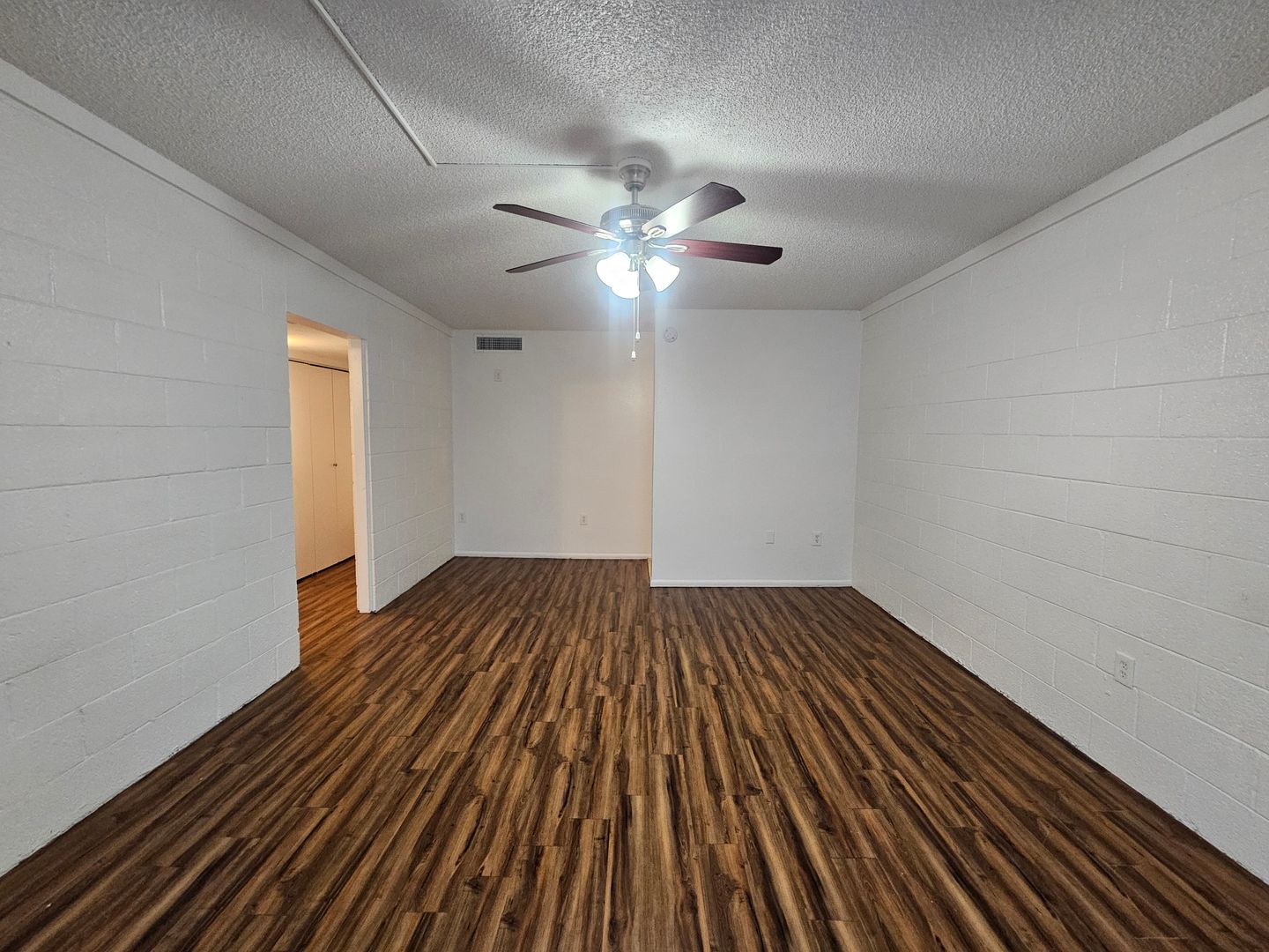 Mesa Apartment: 530-538 N. Williams Rd