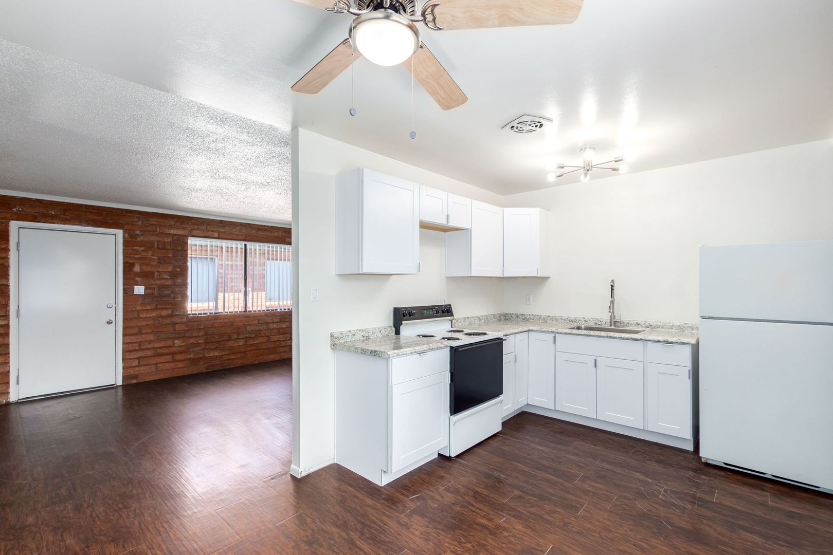 Tempe Apartment: 1000-1002 S. Dorsey Lane