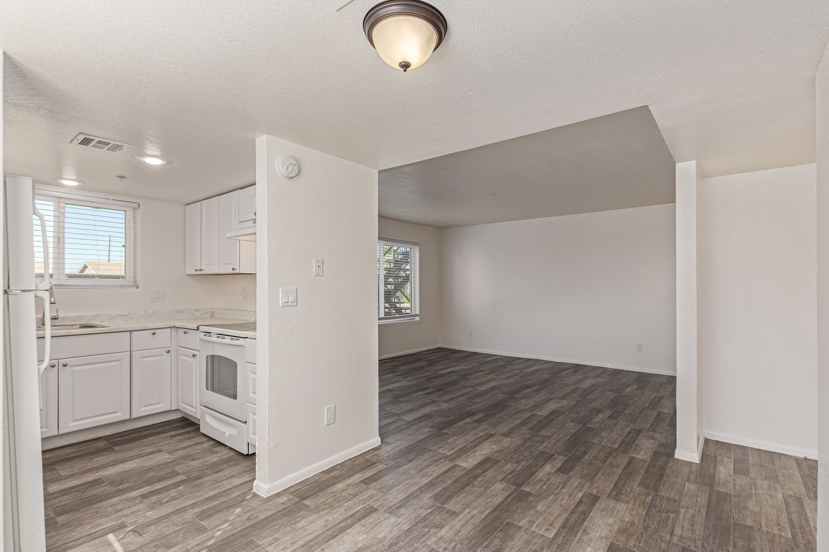 Chandler Apartment: 651 E. Commonwealth