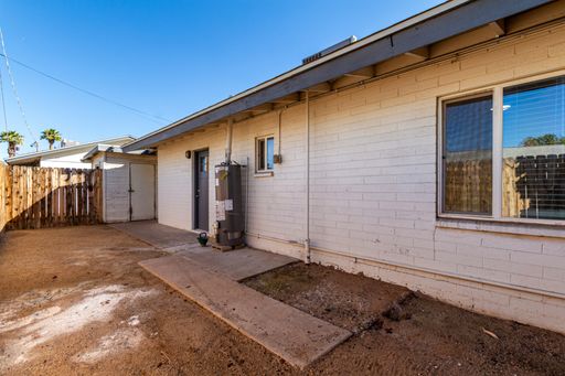 Private outdoor area shown at 3610 North 27th Street.