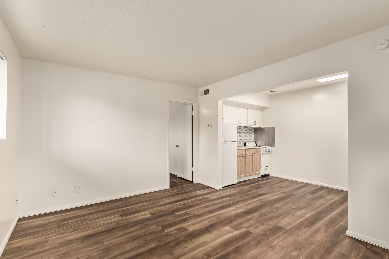 Tempe Apartment: 120-128 S. Carney Ave.