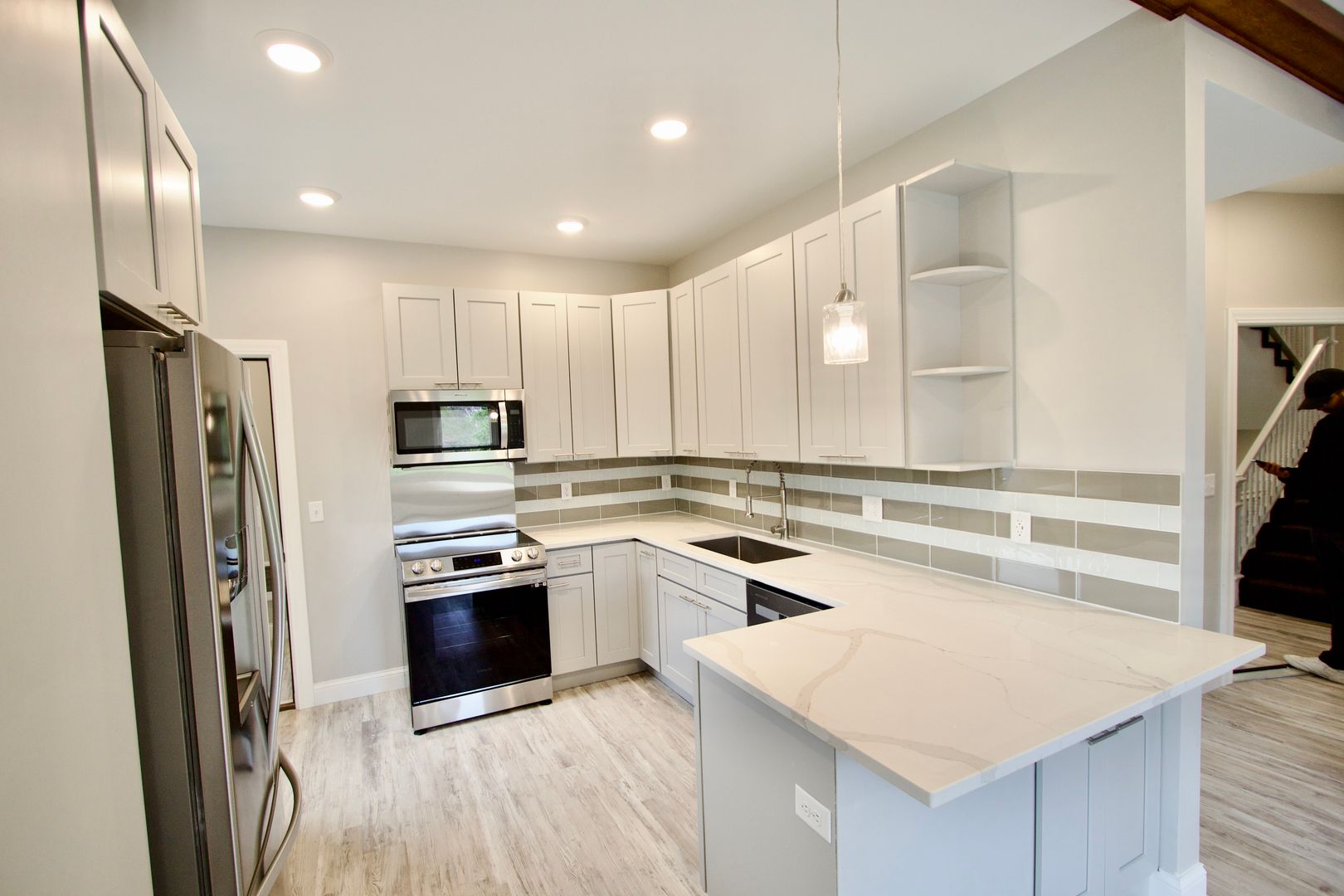 Bloomington Apartment: 1 White PI