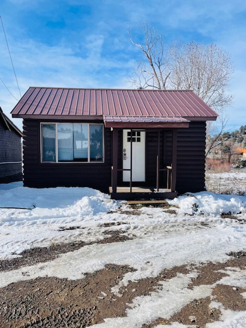 Pagosa Springs Apartment: 191 E Pagosa St