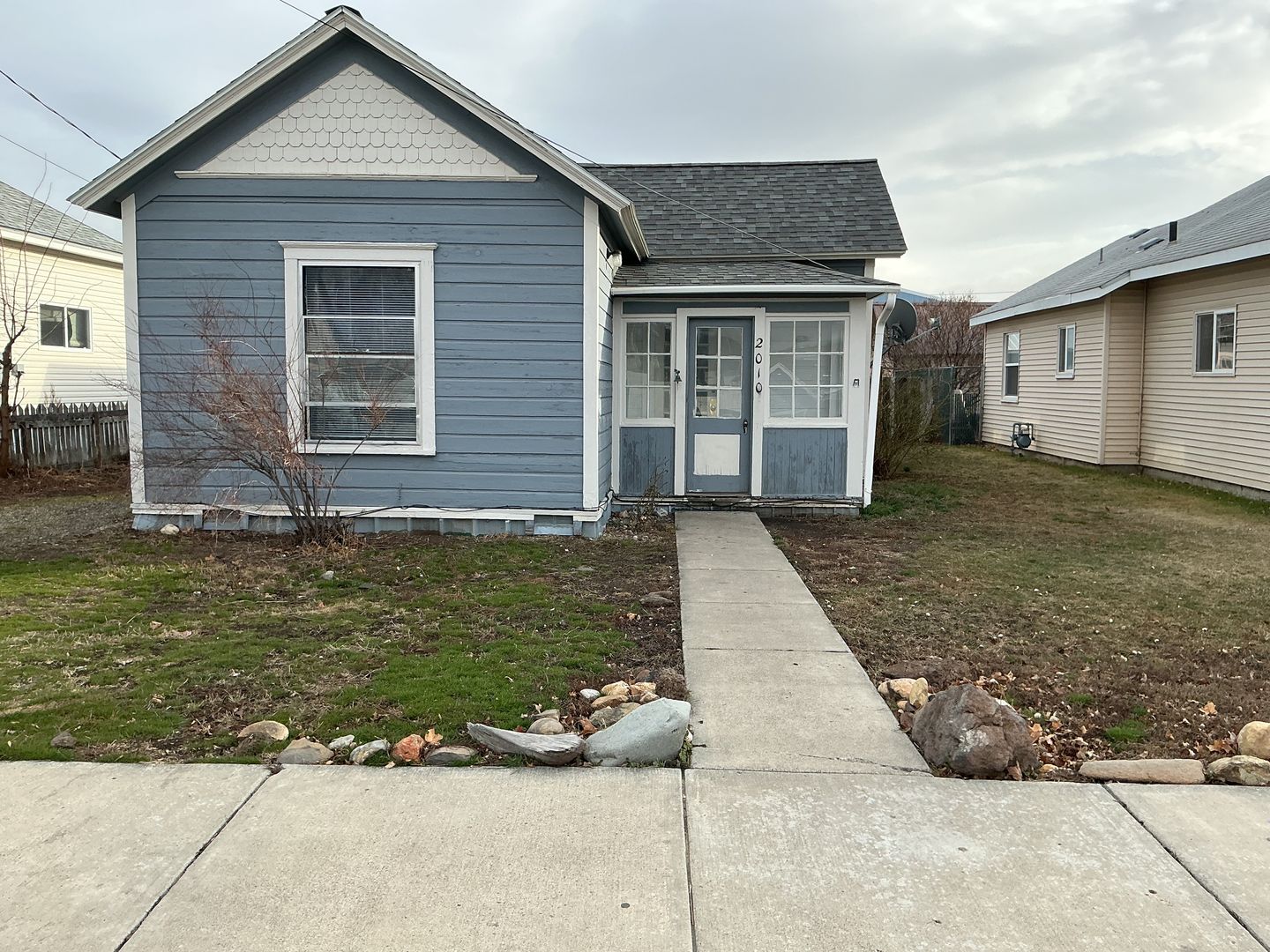 Baker Ciy House: 2010 Cherry St