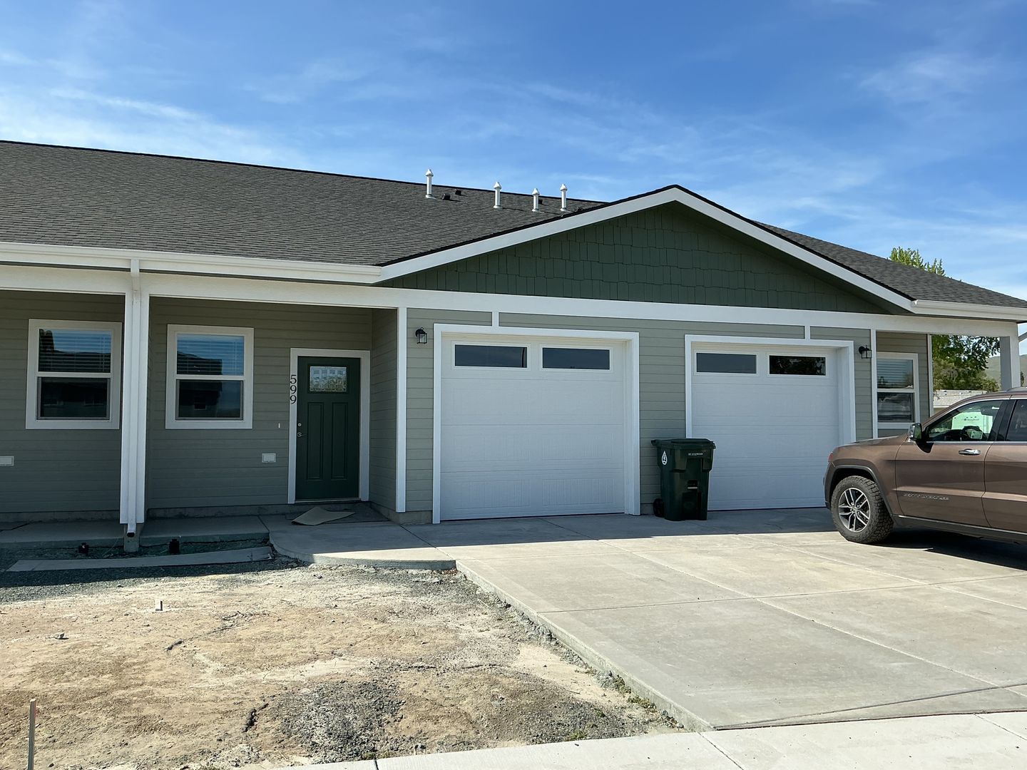 Baker City House: 599 Park Springs