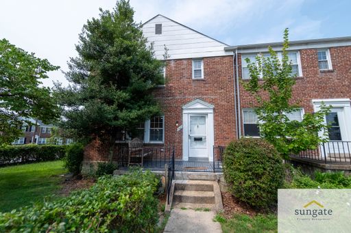 3 Bedroom Townhome – 1907 Glen Ridge Rd, Towson, MD 21286