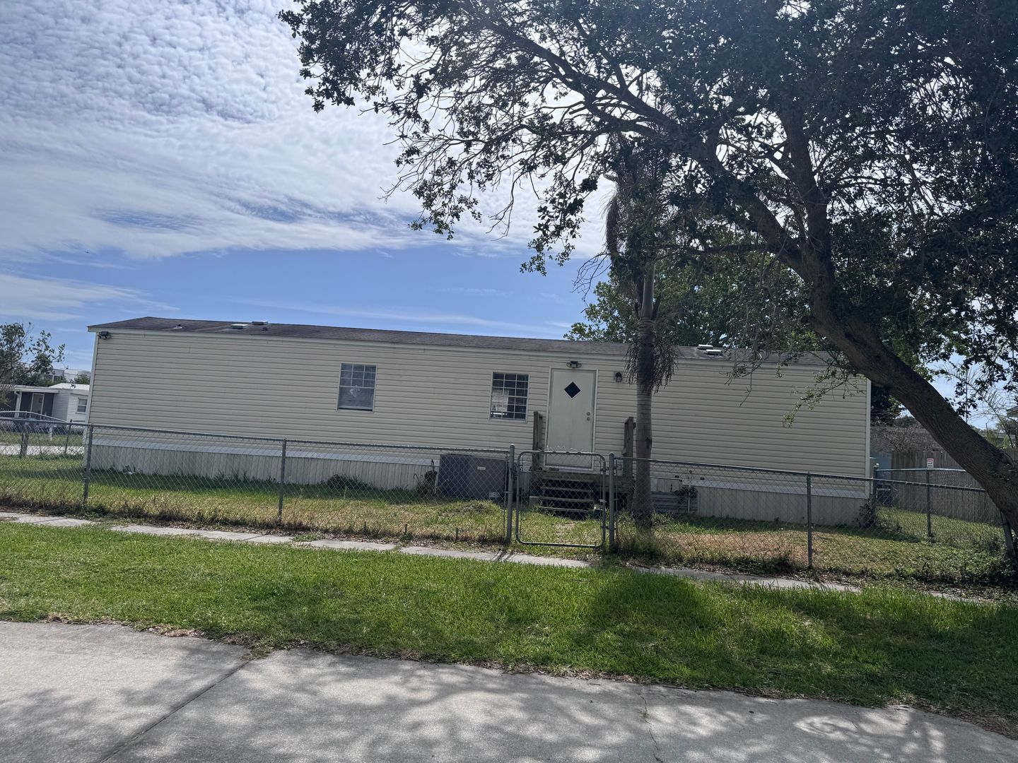Palm Bay Apartment: 2508 CHATHAM WAY NE