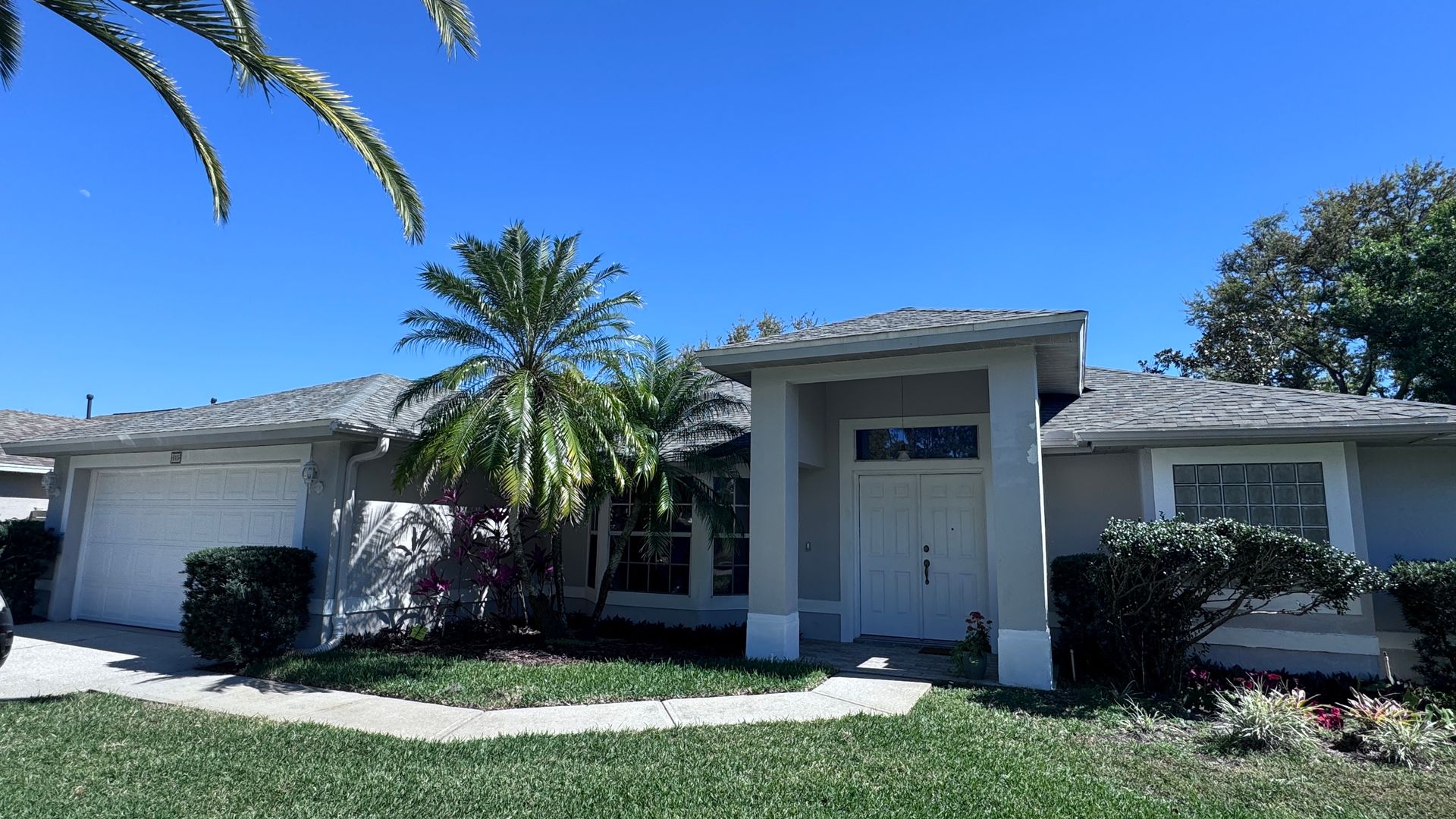 West Melbourne House: 615 Sheridan Woods Dr