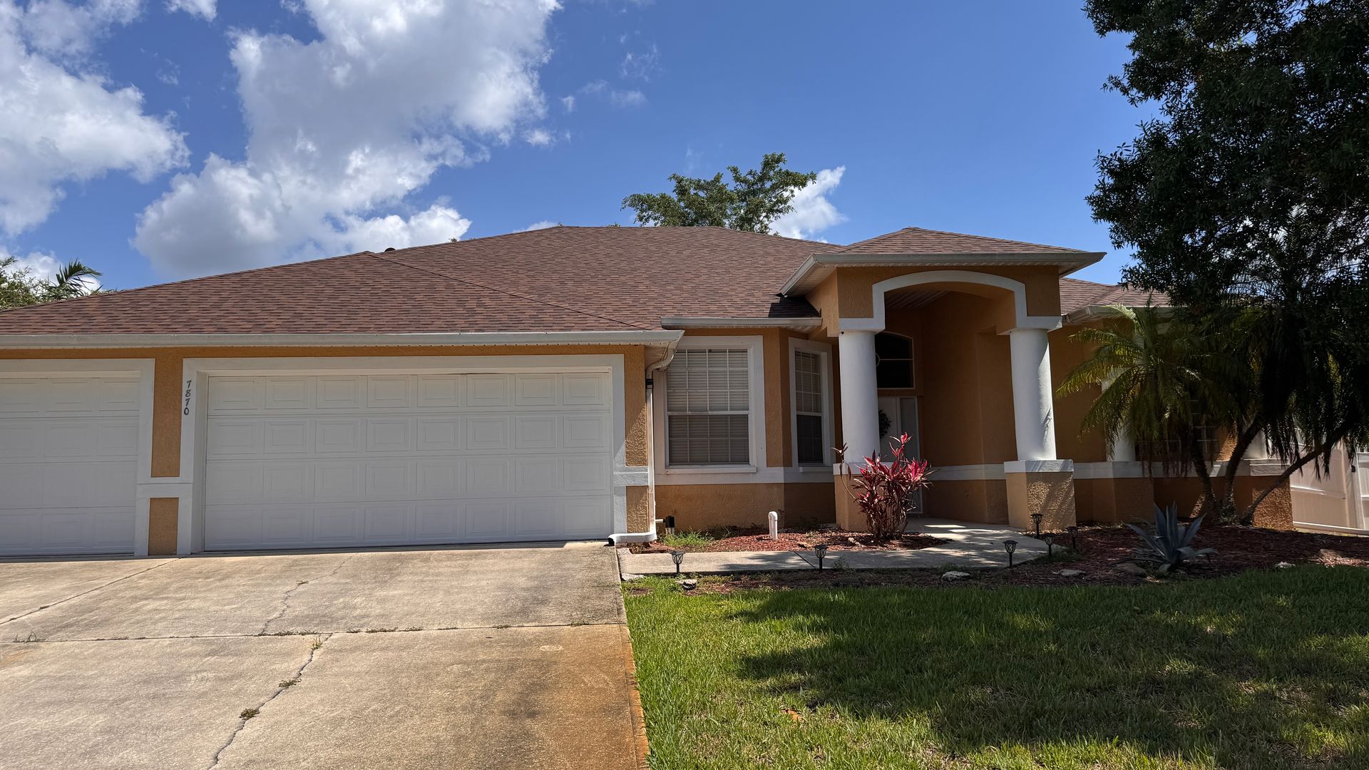 West Melbourne House: 7870 OLIVE GROVE AVE