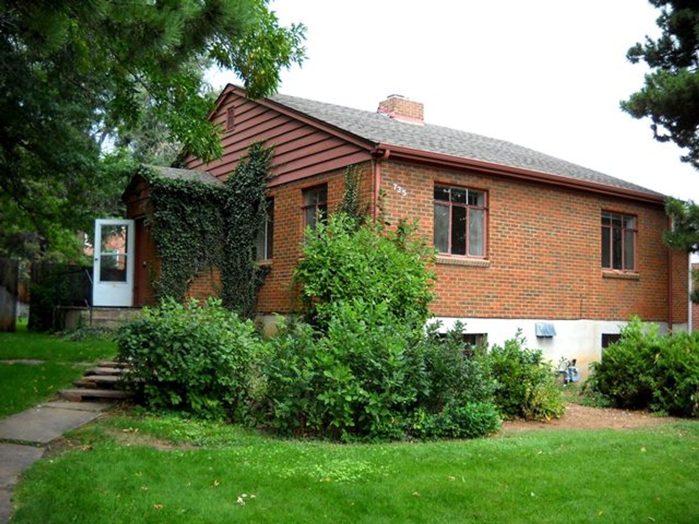 Boulder House: 735 17th Street