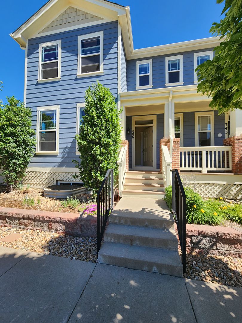 Lafayette House: 339 Casper Dr.