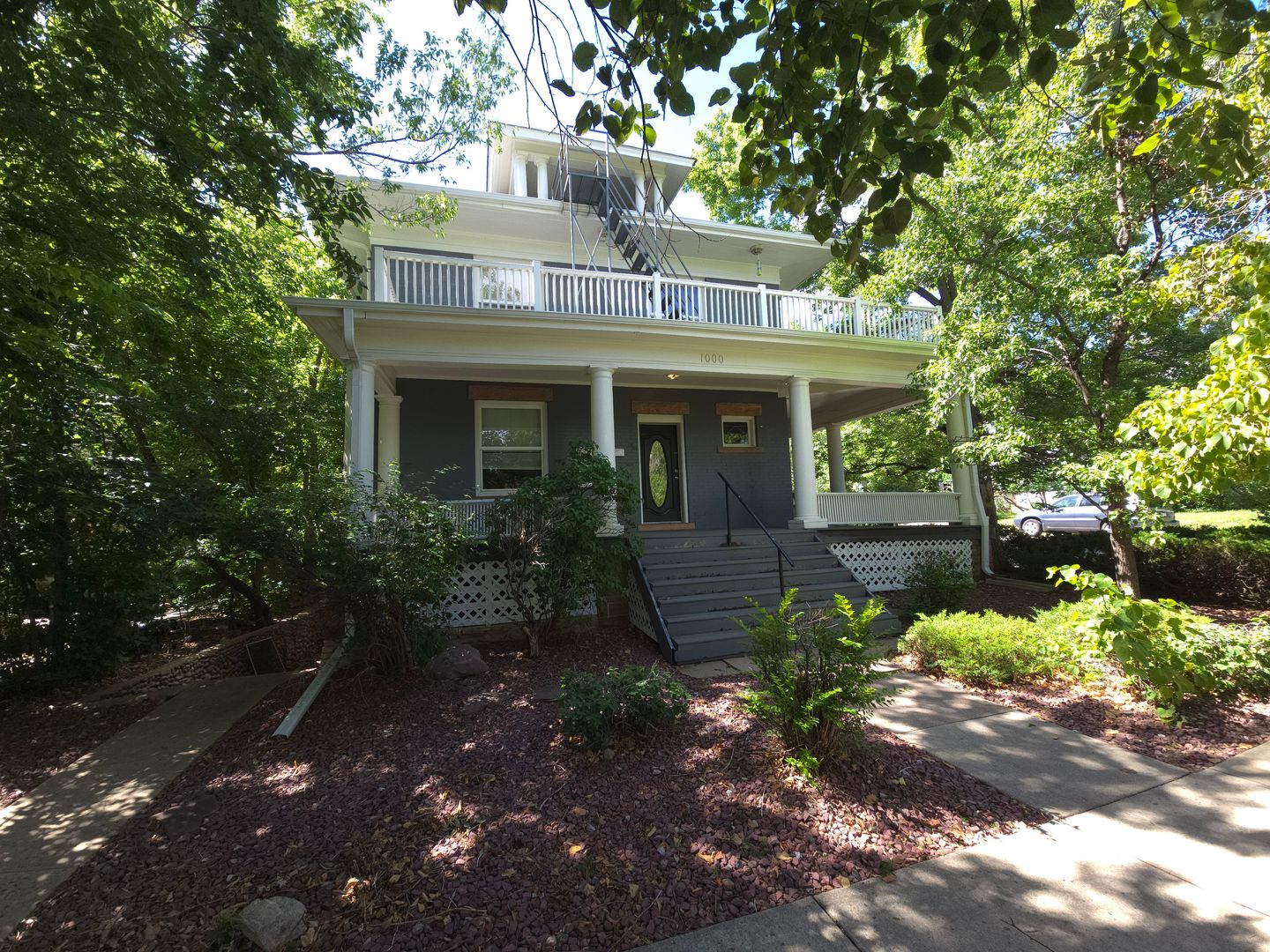 Boulder Apartment: 1000 Grandview Ave