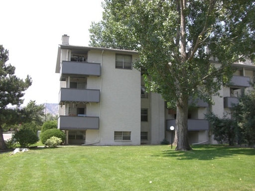 *AVAILABLE NOW* 2-Story Condo with Private Balcony Overlooking Pool – photo 1