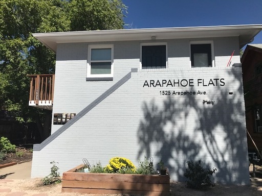 *AVAILABLE NOW* Charming and Spacious Ground Floor Apt. Close to CU/Downtownrl! – photo 1
