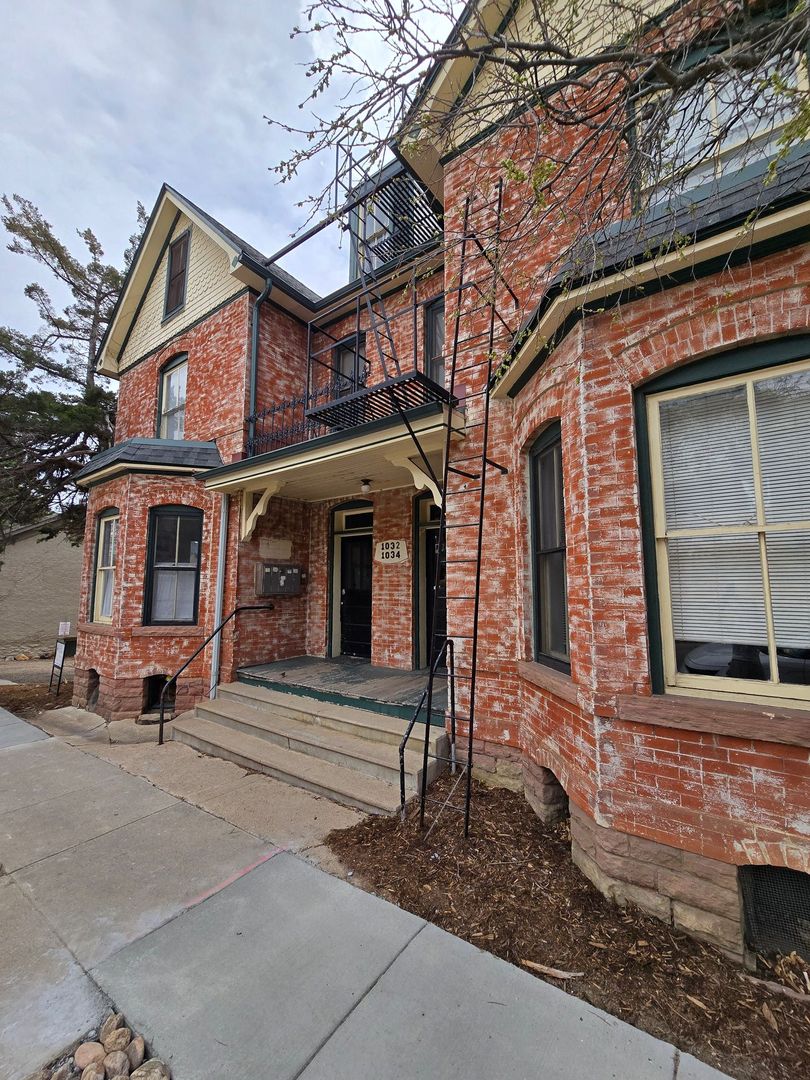 Boulder Apartment: 1030-1034 Pine