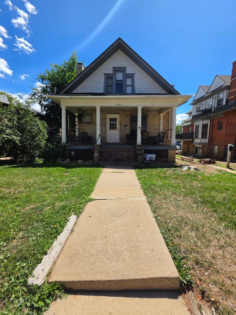 Boulder Apartment: 1038 14th Street