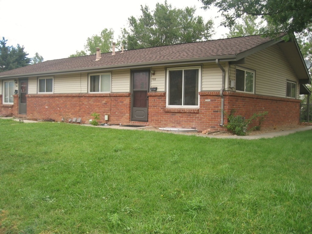 Boulder Apartment: 700/702 South Lashley Lane