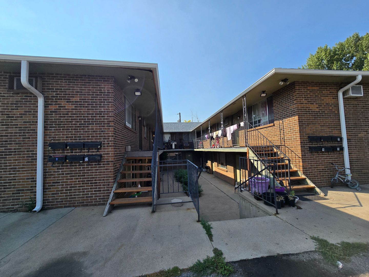 Longmont Apartment: 1430 Emery St.
